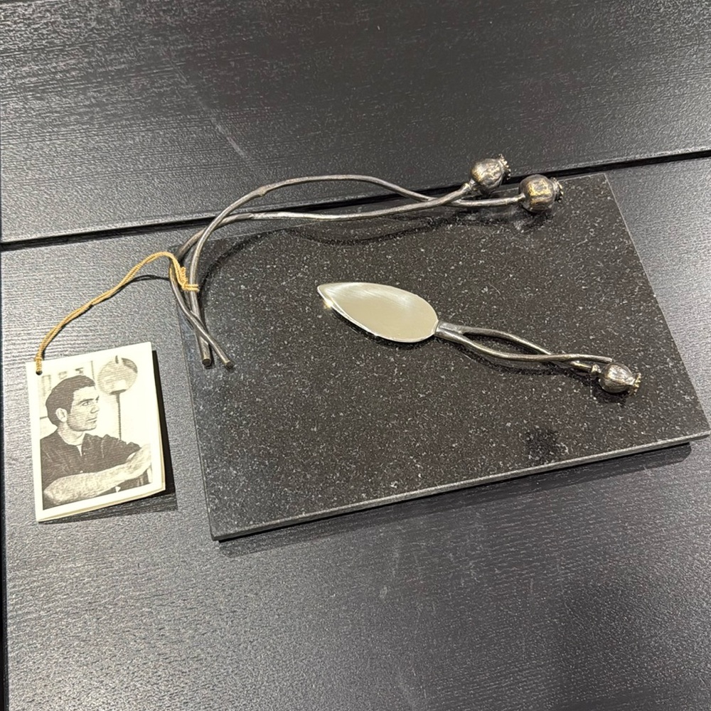 Michael Aram Poppy Collection Cheeseboard and Knife Set